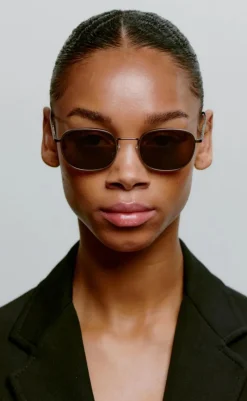 Online Solbriller - Hello - Matte Brown Solbriller