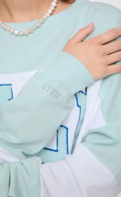 Clearance Sweatshirt - O. Zidney - Ice Water Striktrøjer & Sweat