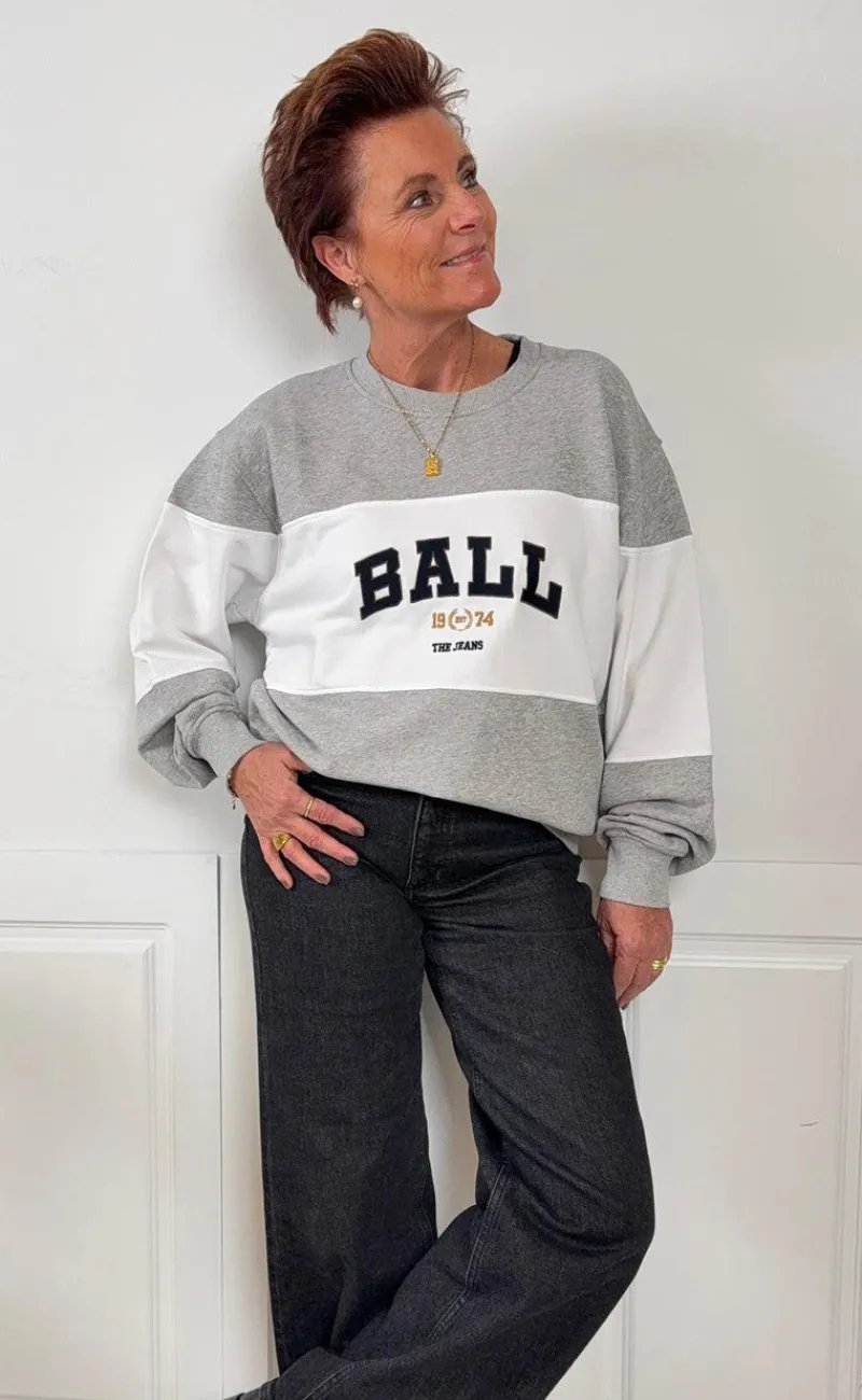 Outlet Sweatshirt - Montana - Medium Grey Melange Striktrøjer & Sweat