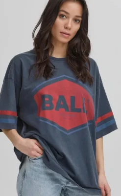 Sale T-shirt - Noemi - Sky Captain T-shirts & Toppe