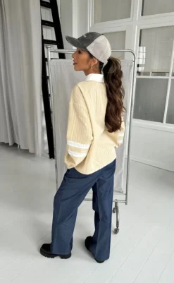 Sale Skjorte - Ally - Small Stripe Sand/White Skjorter