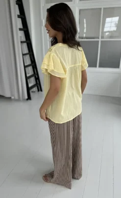 Online Top - Christel - Light Yellow T-shirts & Toppe