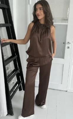 Clearance Top - Liva - Brown T-shirts & Toppe