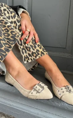 Online Ballerina - The Reason Why - Creme Croc Loafers & Ballerinaer