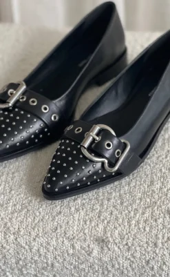 Clearance Ballerinaer - As The Move - Black Loafers & Ballerinaer