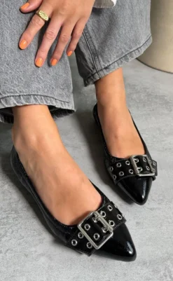 Ballerina - The Reason Why  - Black Patent Loafers & Ballerinaer