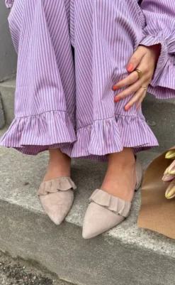 Discount Loafers / Ballerina - New Romance Suede - Beige Loafers & Ballerinaer