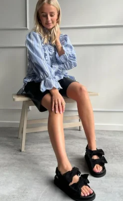 Outlet Sandal - Come To Me Suede - Black Sandaler