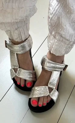 Best Sandaler - Carrie Moon - Silver Snake Sandaler