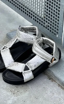 Best Sandaler - Carrie Moon - Silver Snake Sandaler