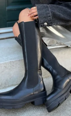 Outlet Støvle - Follow Me - Black (With Black Stiches) Støvler