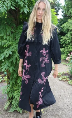 Discount Kjole - Cody - Black Kjoler