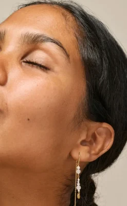 Clearance Øreringe - Sofia - White and Pearls Smykker