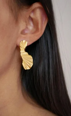 Discount Øreringe - Big Wave - Gold Colour Smykker