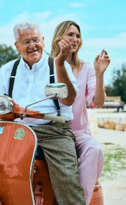 Hot Bluse - Lava - Off White w. Fuchsia Pink Bluser