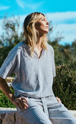 New Bluse - Lavisco - Star Off-white w. Navy Blazer Bluser|Blazere & Indejakker