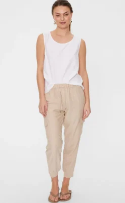 Hot Top - Lava - Brilliant White T-shirts & Toppe