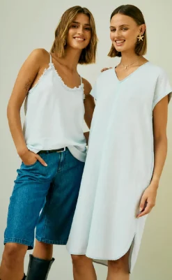 Best Top - Renna - Light Blue Denim T-shirts & Toppe