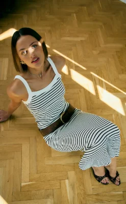 Discount Top - Zia - Brilliant White w. Navy Blazer T-shirts & Toppe|Blazere & Indejakker