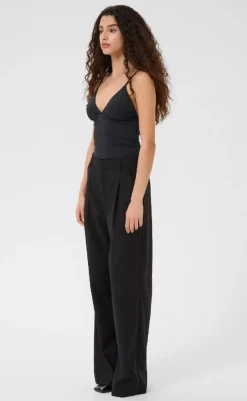 Outlet Top - Cami - Black T-shirts & Toppe