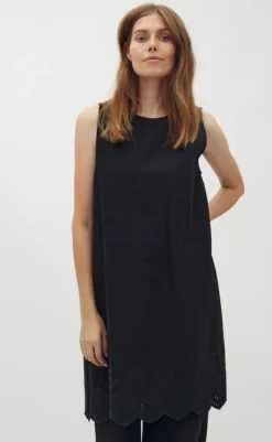 Outlet Top - Rihne Scallop-G - Black T-shirts & Toppe