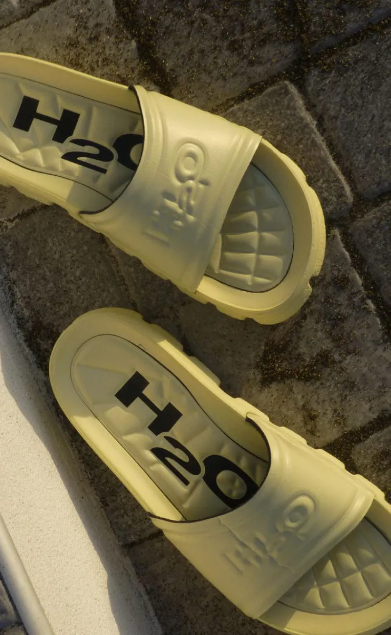 Best Sandal - Trek - Pale Banana Sandaler