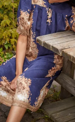 Sale Love & Divine Kjole - Love1415 - Navy/Paisley Kjoler