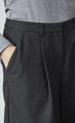 Love & Divine Shorts - Love1297 - Black Shorts