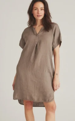 Outlet Kjole - Helinia - Drift Wood Kjoler