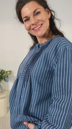 Online Bluse - Eulalie - Medium Blue Bluser