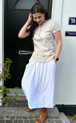 Clearance T-Shirt - Cecilie - Beige T-shirts & Toppe