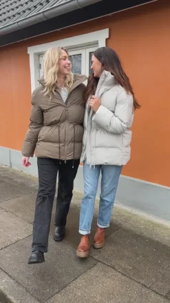 Clearance Puffer Jakke - Mayra - Dark Taupe Jakker & Frakker|Alt Overtøj