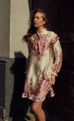 Online Kjole - Reno Ruby Ruffle - Drusella Print Kjoler