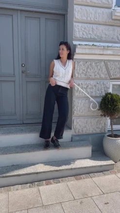 Clearance Vest- Gio Knit - Ivory Veste