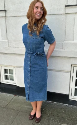 New Kjole - Lana SS Long - Medium Blue Denim Kjoler