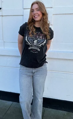 Hot T-Shirt - Lucy Life - Black T-shirts & Toppe