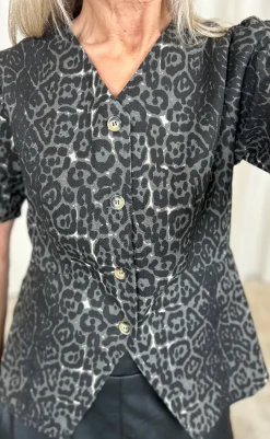 New Bluse - Venja - Grey Leopard Bluser