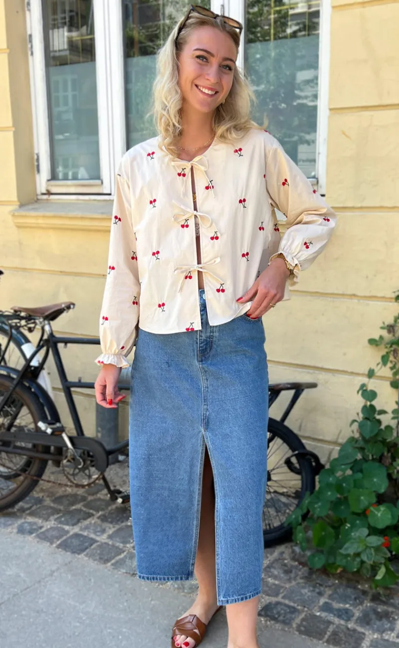 Sale Bluse - Leonora - Off White W. Cherry Bluser