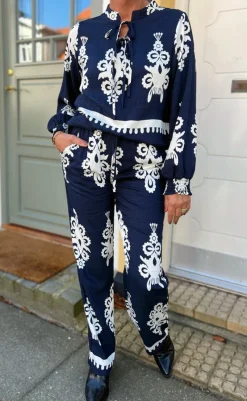 New Bukser - Tora - Navy Blue Paisley Bukser & Jeans