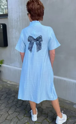 Online Kjole - Milly - Light Blue W. Navy Bows Kjoler