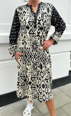 Best Kjole - Helena - Black / Off White Kjoler