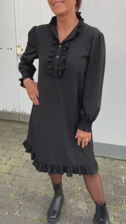 Best Kjole - Pia - Black W. Gold Buttons Kjoler