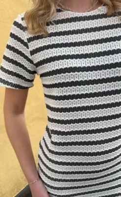 Outlet Kjole - Carolina Knit - Black Striped Kjoler