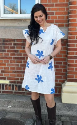 Discount Kjole - Emma - Blue Leaf Embroidery Kjoler