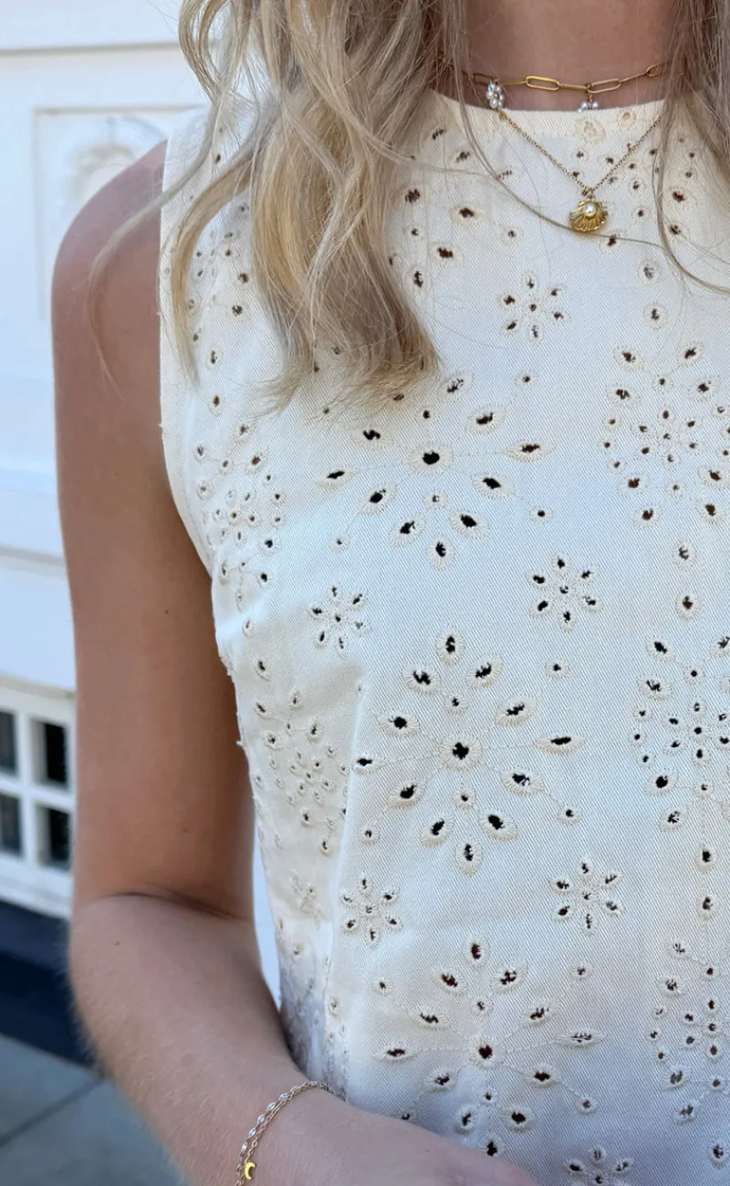 Kjole - Maja - Off White Denim W. Embroidery Kjoler