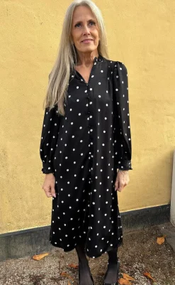 Clearance Kjole - Tiki - Black W. White Dots Kjoler