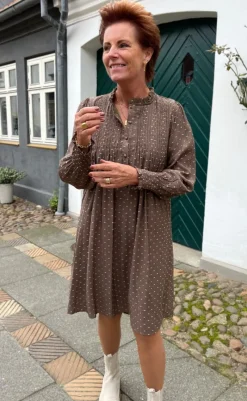 Kjole - Natalia - Dark Brown W. Dots Kjoler