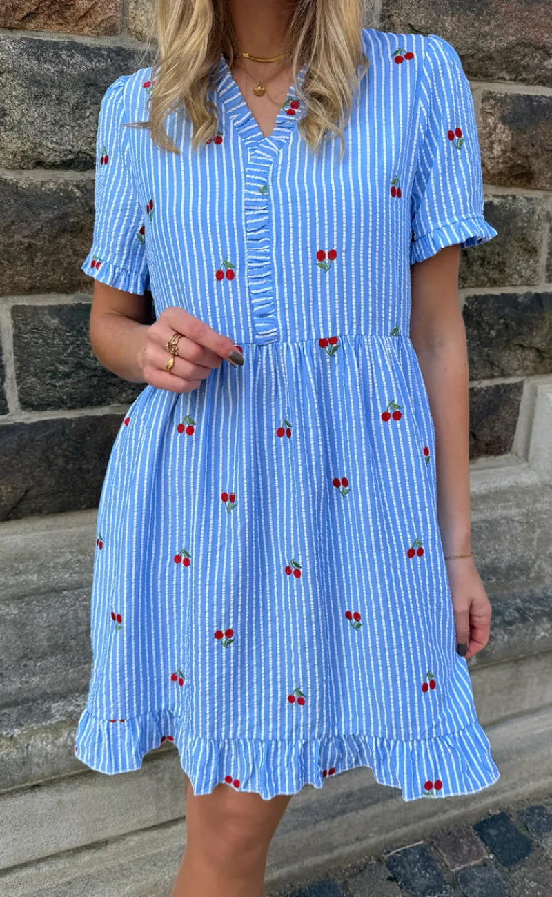 Sale Kjole - Catja Summer - Blue Striped W. Cherries Kjoler