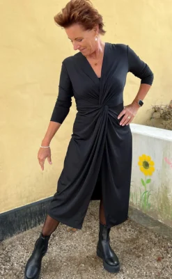 Online Kjole - Mia - Black Kjoler