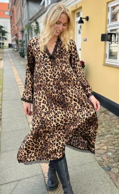 Discount Kjole - Safina - Leopard Kjoler